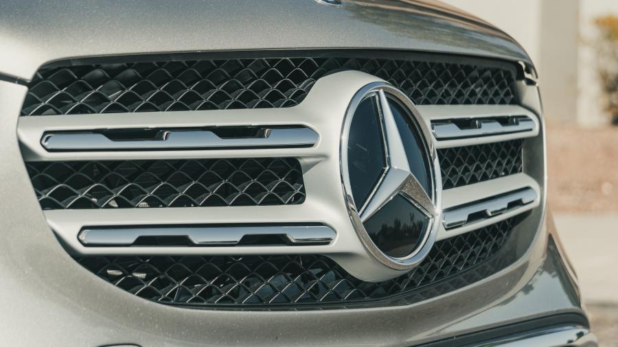 Логотип Mercedes-Benz GLC300 (X253) 2019 года  (NA) (фото 20 из 33)
